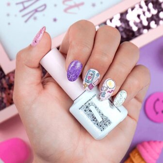 unicorn nagelstickers voorbeeld op nagels