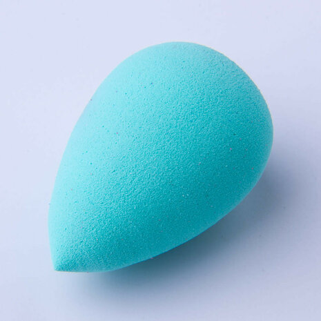 turquoise beauty blender